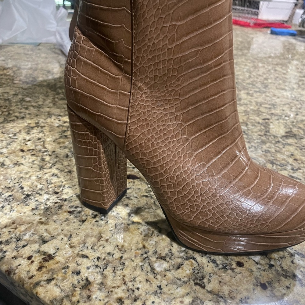Brown Croc-Embossed Women's Boots